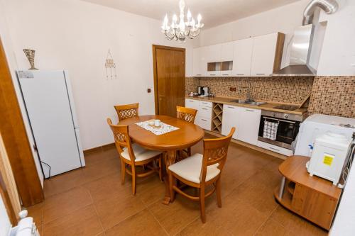 Апартамент “Djanina 2”