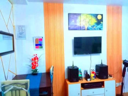 Amber's Leisure Staycation Manila