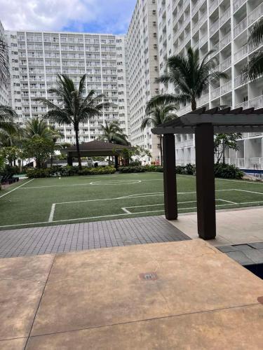 Mall of Asia - Aseana Nice and Cheap Apartment