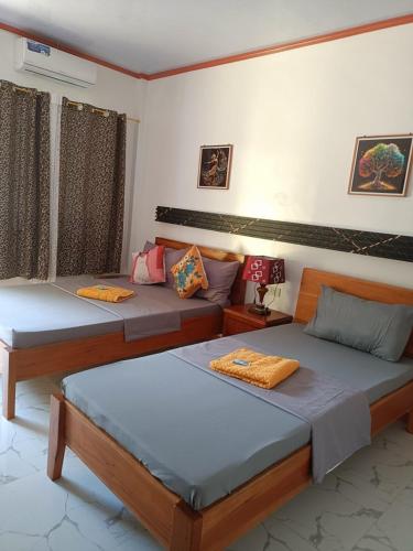 Alona JJ Rooms For Rent