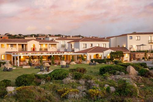 Mangia's Santa Teresa Sardinia, Curio Collection by Hilton