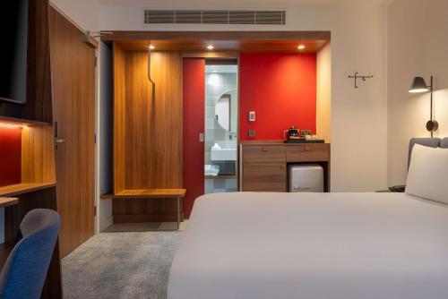 Hampton by Hilton London Waterloo