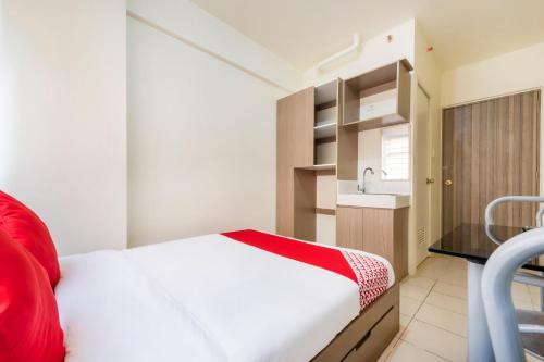 Urban Deca Tower Edsa by OYO Rooms