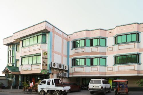 OYO 499 Le Pensione De San Jose