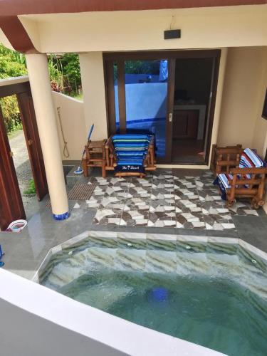 Sunset Bay Beach Villas