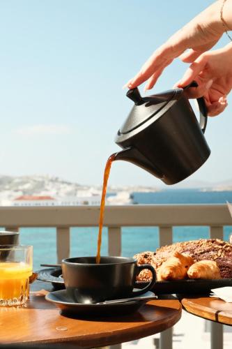 Yalos Hotel Sunset View