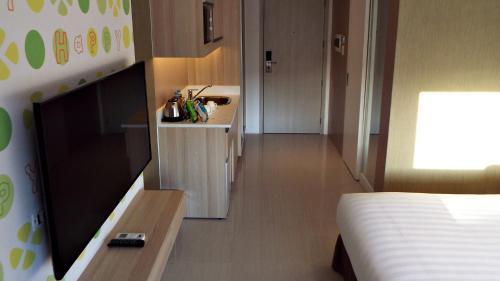 Hotel 101