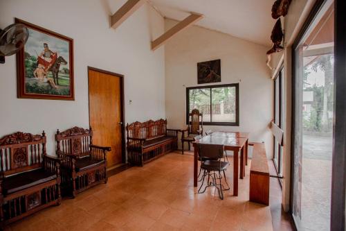 Sierra Traveller’s Inn by OYO