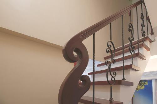 K Fortune Apartelle by OYO Rooms