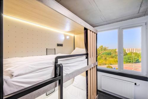 Easy One Premium Art