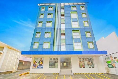 1318 Residences by RedDoorz
