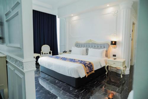 Hevea Hotel & Resort