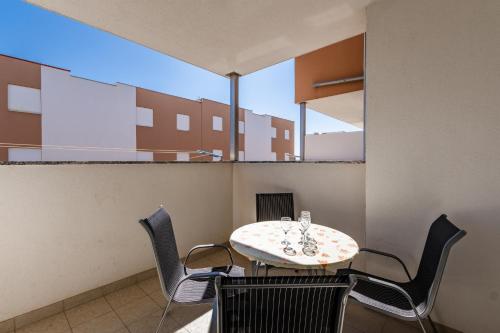 Apartment Village Nin