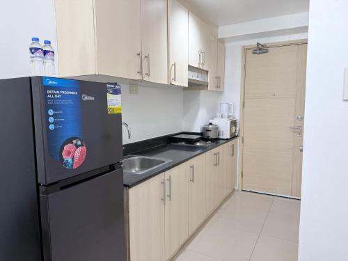 Sea Residences Mall of Asia by Jermel