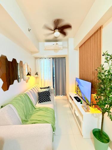 MOA Staycation at Shore 3 Residences Tower 1