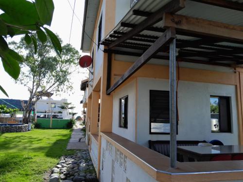 Good Guys Beach Resort