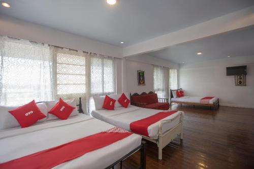 Sunrock Resort by OYO Rooms