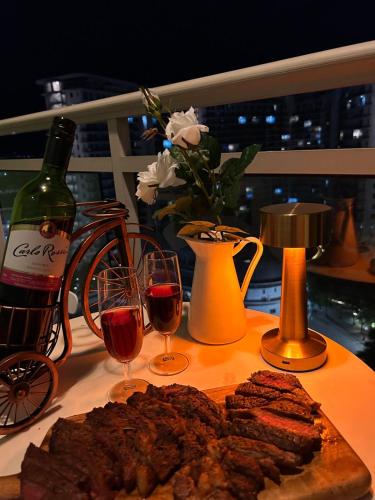 Beach & Pool View Condotel Staycation at Azure with PS4