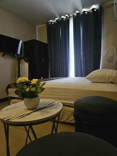 JL Condotel - Near Airport - Oceanview