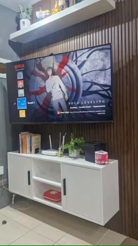 1BR with Prime Netflix, Disney HBO max