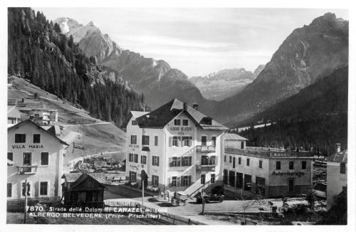 Hotel & Club Bellevue Post