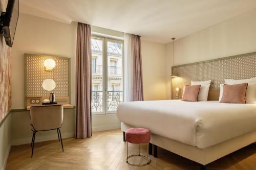 Hôtel Cervantes by HappyCulture