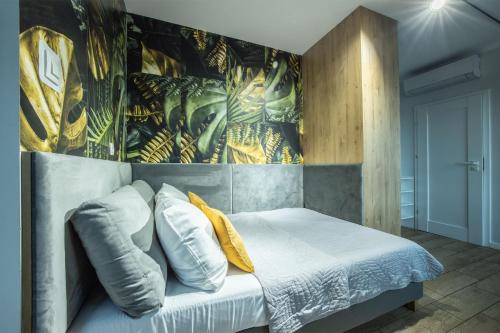 WiguryTower Apartaments 63'