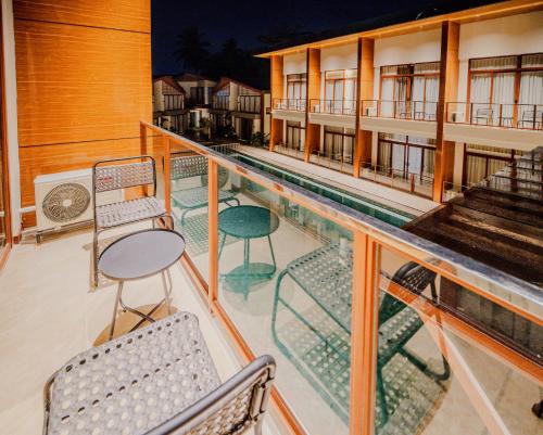 Grand Palm Villas & Hotel