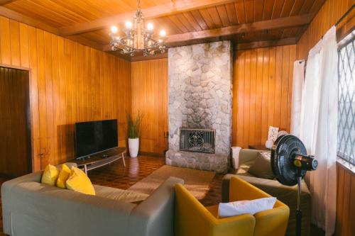 Baguio City Cabin House