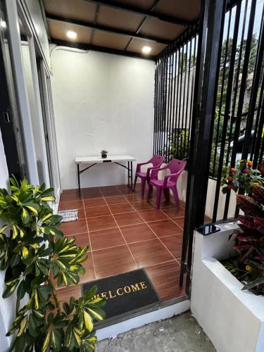 Villa Talisay Streetside Studio