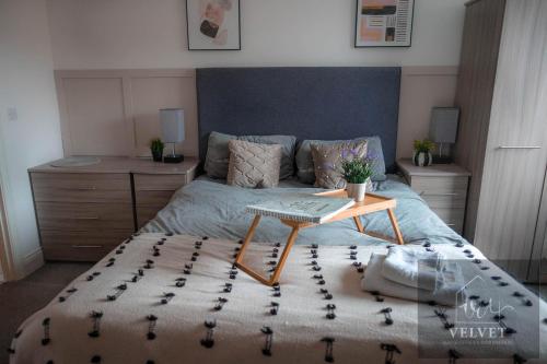 Spacious 1-Bedroom Home with free private parking