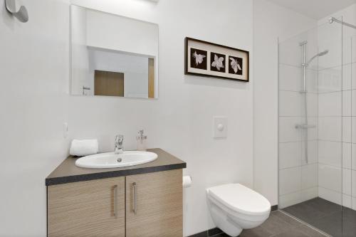 Blue Mountain Apartments