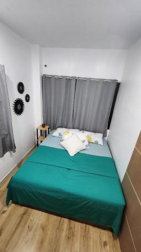 Inn the Mountain a farm house on a foggy farm hill