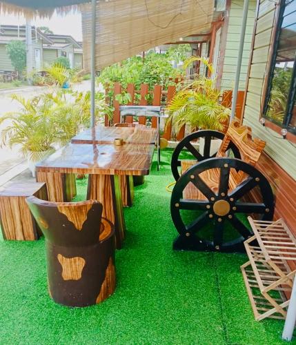 Fully Furnished Tiny Guest House with Hot Shower, Washer, Wi-Fi, Netflix - S&E-1 Forever Homes, Olango Island