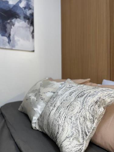 Stylish 1BR Condo in Makati City