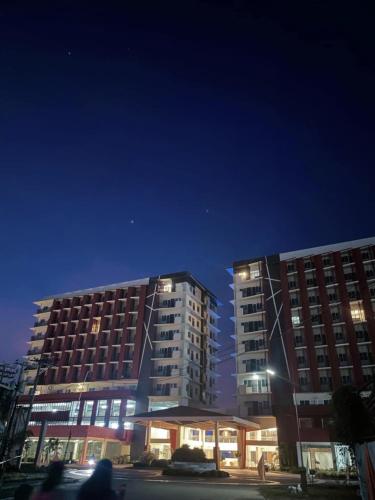 Modern & Stylish Condo Rental P52