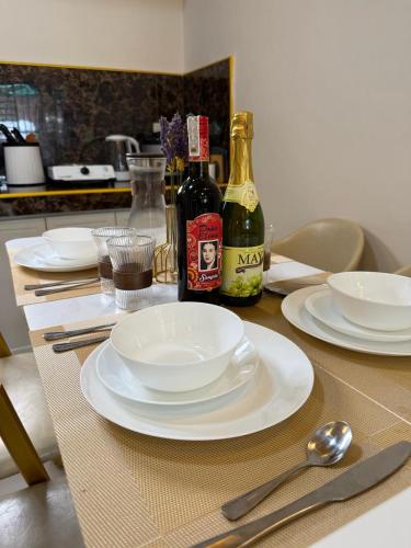 FYLL Homes Ysabella Suite Calvario St Cavinti Town Proper