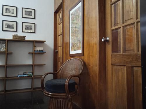 Evergreen Pines at Autumn Oasis - 2BR Apartment with Mountain Views