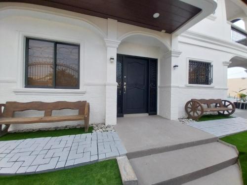 Sunny Villa DJE