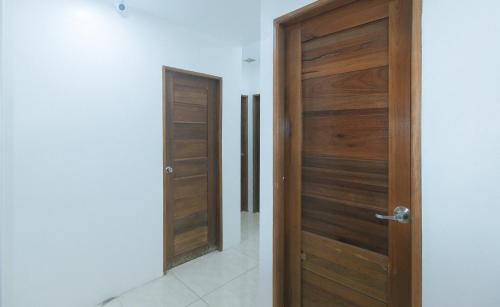 Stay Manila Hotel by RedDoorz