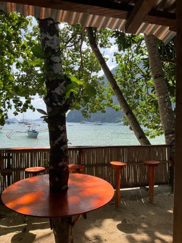 Rosies Beach House El Nido