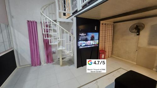 Romantic Nature Loft with Breakfast Near Underground River, Perfect Stop Between Puerto and El Nido