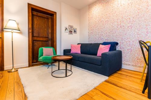 Le Maginot - Magnifique Appartement de 75m2 - Deux Chambres - 4 Lits Simple -Position Centrale Centre Ville, Pompidou, Nouvelle Ville - 2 à 4 Personnes