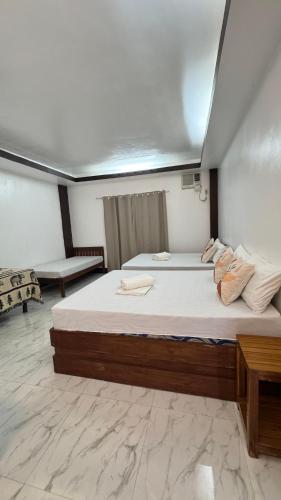 Mananquil Travel Lodge