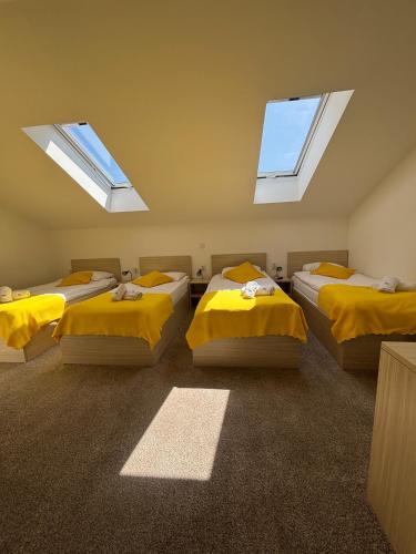 London Rooms Zagreb Airport