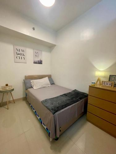 Empirestatecation at Leaf Residences