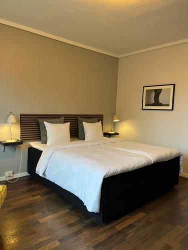 First Hotel Grand