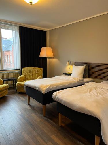 First Hotel Grand