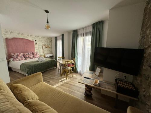 ATENEO CUENCA Suites con cocina en el casco histórico