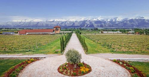 Chateau Mosmieri Resort